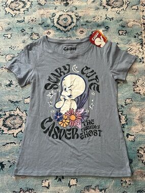 Women’s Casper the Ghost Graphic Fitted Tee Size Large